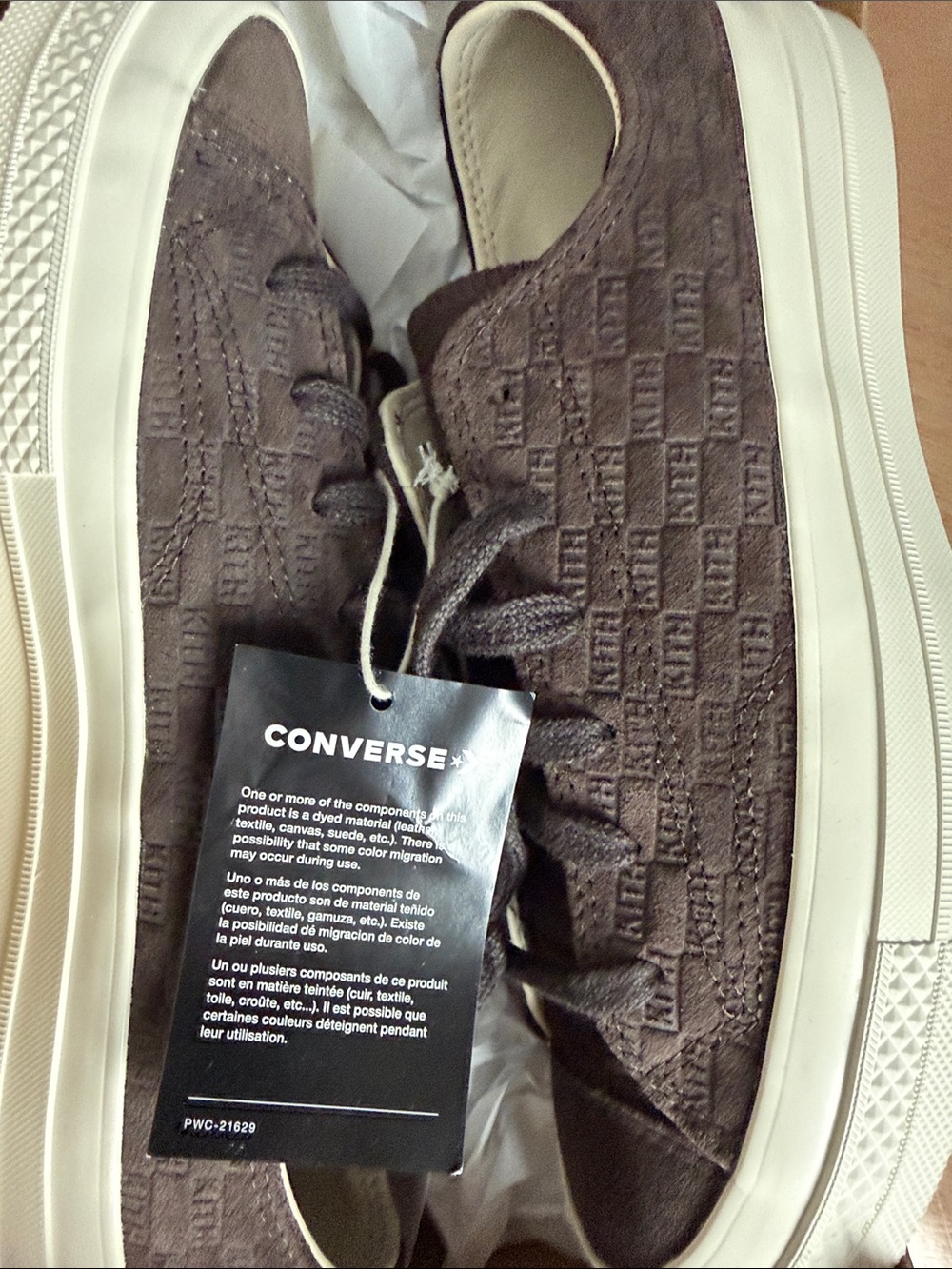 Converse x Kith Men’s Dark Brown Suede Low-Top Sneakers with Off-White Platform - Picture 7 of 14